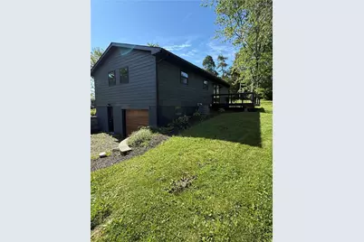 291 Simon Dr, Summit Township, PA 16002 - Photo 11