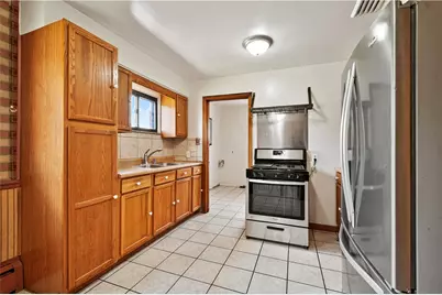 211 E South St, Carmichaels-Cumberland, PA 15320 - Photo 15