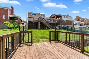 719 Baldwin Dr, Pittsburgh, PA 15227 - Photo 25