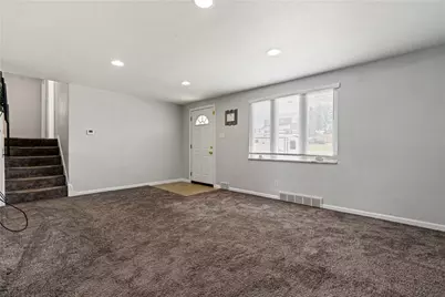 719 Baldwin Drive, Pittsburgh, PA 15227 - Photo 3