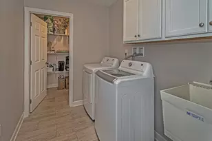 6051 Laurel Ct, Harmony Boro, PA 16037 - Photo 33