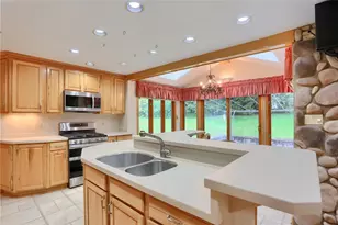 119 Beacon Rd, Penn Township, PA 16053 - Photo 15