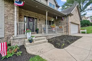 3324 Carriage Cir, Murrysville, PA 15632 - Photo 3