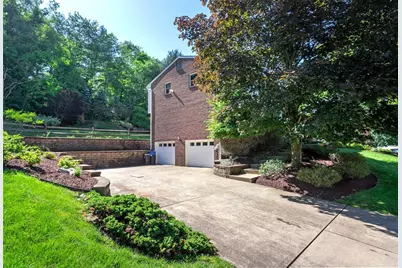 3811 Harwick Court, Murrysville, PA 15668 - Photo 3