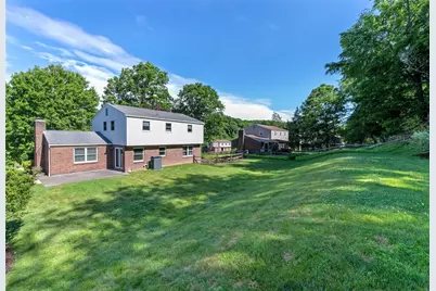 3811 Harwick Court, Murrysville, PA 15668 - Photo 5