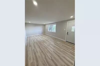[Address not provided], Canton Township, PA 15301 - Photo 7