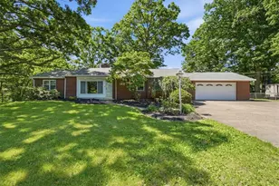 142 Center Grange Rd, Center Township, PA 15001 - Photo 1