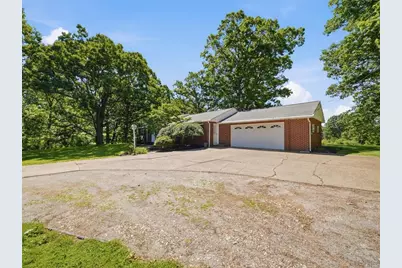 142 Center Grange Rd, Center Township, PA 15001 - Photo 23