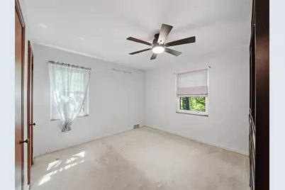 142 Center Grange Rd, Center Township, PA 15001 - Photo 15