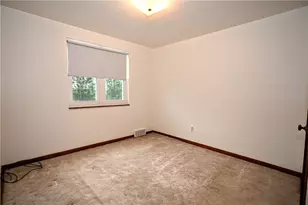 2105 Ridge Rd, Elizabeth Twp/Boro, PA 15135 - Photo 15