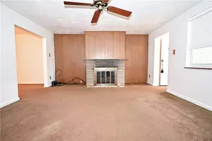 2105 Ridge Rd, Elizabeth Twp/Boro, PA 15135 - Photo 3