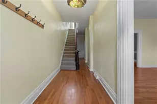 403 Louann St, Pittsburgh, PA 15223 - Photo 11