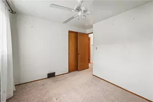 104 Longmount Dr, Ross Twp, PA 15214 - Photo 17