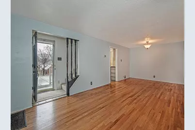 852 Middle, Baldwin Twp, PA 15234 - Photo 5