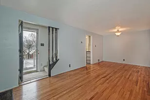 852 Middle, Baldwin Twp, PA 15234 - Photo 5