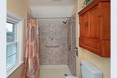 852 Middle, Baldwin Twp, PA 15234 - Photo 11
