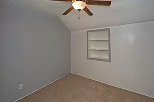 852 Middle, Baldwin Twp, PA 15234 - Photo 13