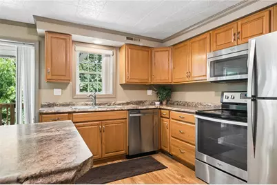 745 Sidney St, Greensburg, PA 15601 - Photo 5