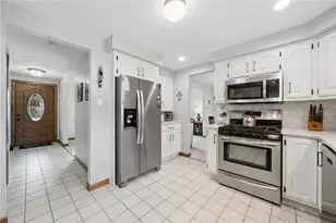 3 Dover Rd, Penn Twp, PA 15642 - Photo 7
