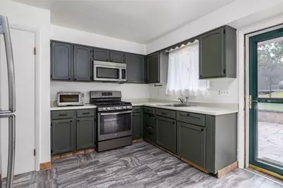 810 Summerlea Ave, Washington, PA 15301 - Photo 7