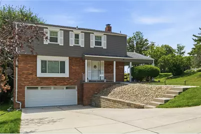 800 Hillaire Drive, Pittsburgh, PA 15243 - Photo 1