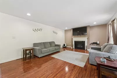 302 Summit Cir, Houston, PA 15342 - Photo 11