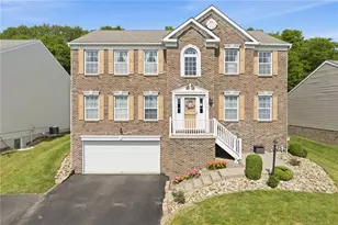 302 Summit Cir, Houston, PA 15342 - Photo 1