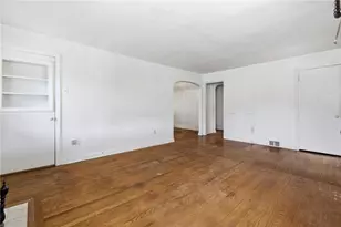 402 Park Rd, Midway, PA 15060 - Photo 9