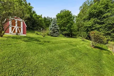 402 Park Rd, Midway, PA 15060 - Photo 31