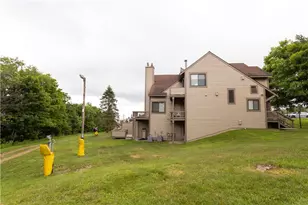 H1 Sunridge Dr, Seven Springs, PA 15622 - Photo 3