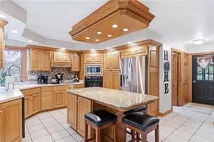 982 Lexington Dr, Hermitage, PA 16148 - Photo 19