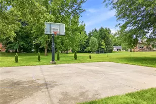 982 Lexington Dr, Hermitage, PA 16148 - Photo 43
