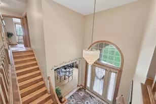 982 Lexington Dr, Hermitage, PA 16148 - Photo 9