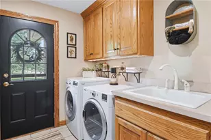 982 Lexington Dr, Hermitage, PA 16148 - Photo 23