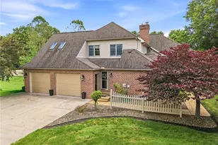 982 Lexington Dr, Hermitage, PA 16148 - Photo 5