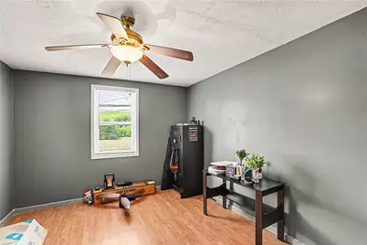 1920 Smith Township State Rd, Burgettstown Boro, PA 15078 - Photo 11