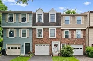 545 Winesap Ct, South Fayette, PA 15017 - Photo 1