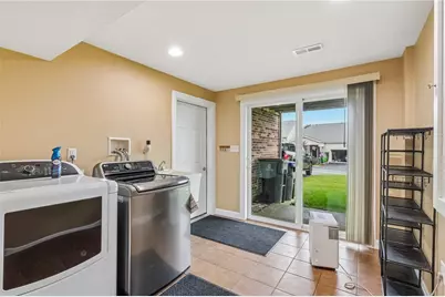 360 Wealdstone Rd, Cranberry Township, PA 16066 - Photo 35