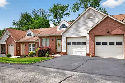 63 Hennig Dr, Pittsburgh, PA 15236 - Photo 3