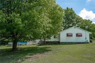 705 Long Rd, Center Township-Homer City, PA 15748 - Photo 37