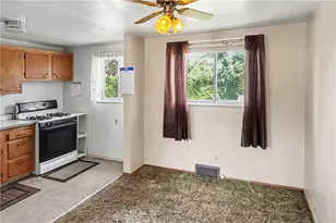 121 Vetter Dr, Pittsburgh, PA 15235 - Photo 9