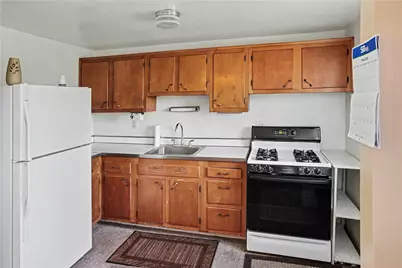 121 Vetter Dr, Pittsburgh, PA 15235 - Photo 13
