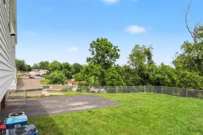 121 Vetter Dr, Pittsburgh, PA 15235 - Photo 31