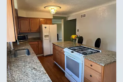 2455 Hampton Ave, Hampton, PA 15101 - Photo 11