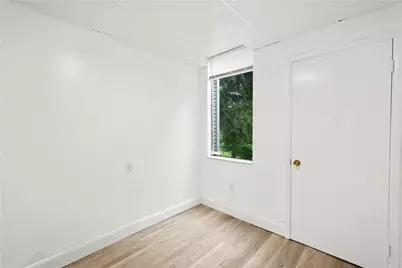 106 Carrick Ave, Pittsburgh, PA 15210 - Photo 17