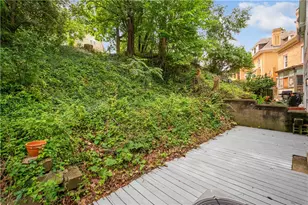 106 Carrick Ave, Pittsburgh, PA 15210 - Photo 27
