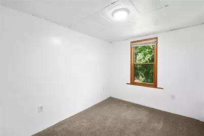 106 Carrick Ave, Pittsburgh, PA 15210 - Photo 13