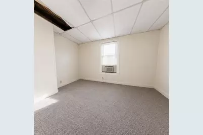 107 E 1st Ave, Tarentum, PA 15084 - Photo 9