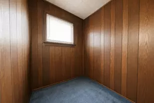 107 E 1st Ave, Tarentum, PA 15084 - Photo 9