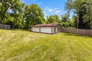 471 Beech Rd, Pittsburgh, PA 15239 - Photo 33